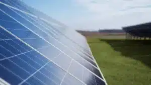 Photovoltaïque : tout ce qu’il faut savoir sur kit solaire, panneaux, onduleur et batterie